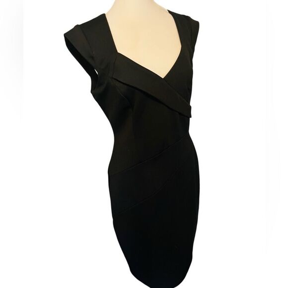 Maggy London Cap Sleeve Black Sheath Midi Length Dress size 8. - Picture 5 of 6